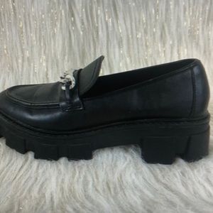 Women’s lug loafer flat shoes black slip on chain chunky